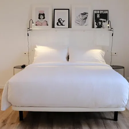 The Palmas * Las Palmas