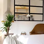 The Palmas Apartment *